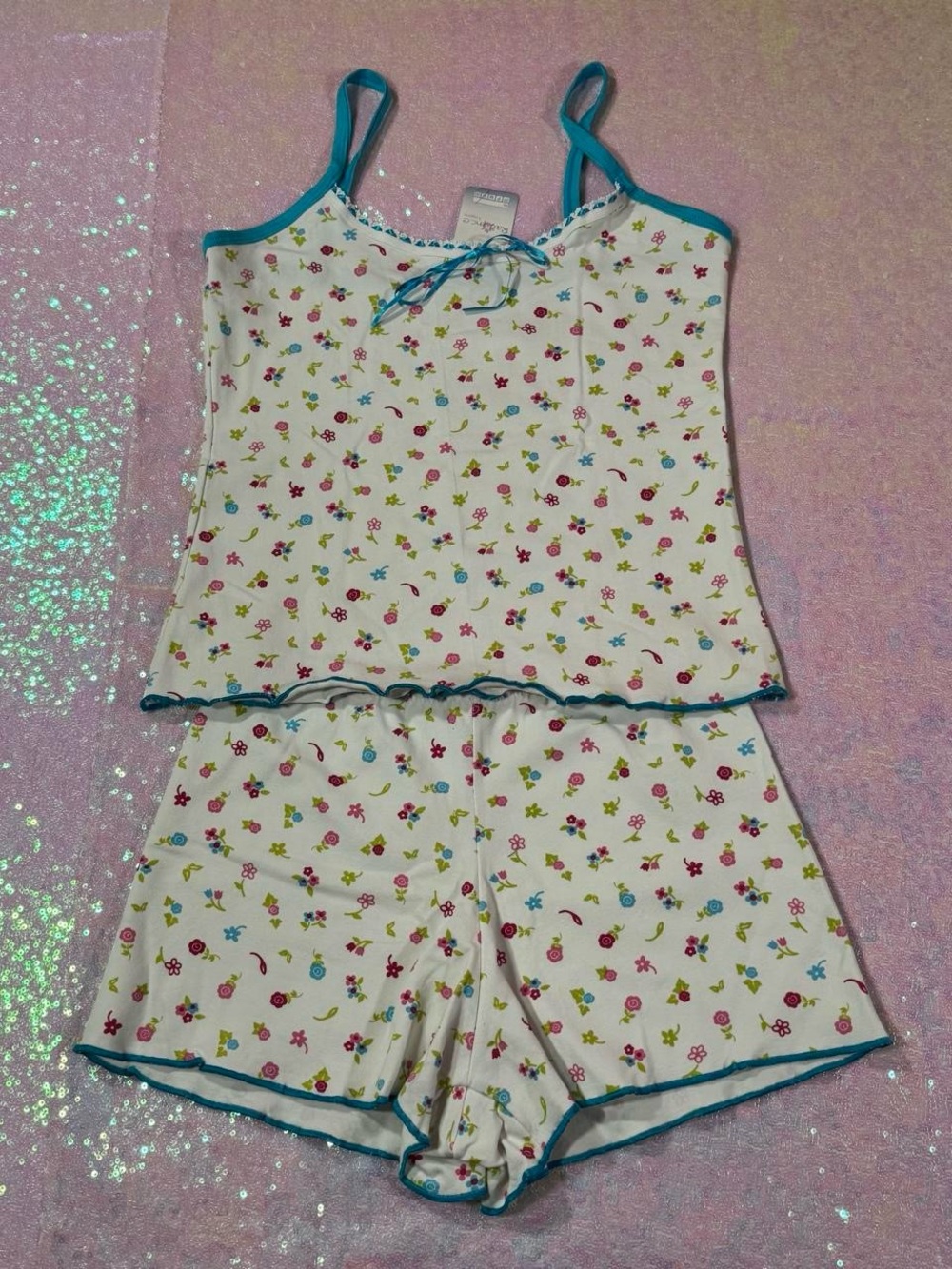 Radiance White and Blue Floral Pattern Pajama Set ★彡